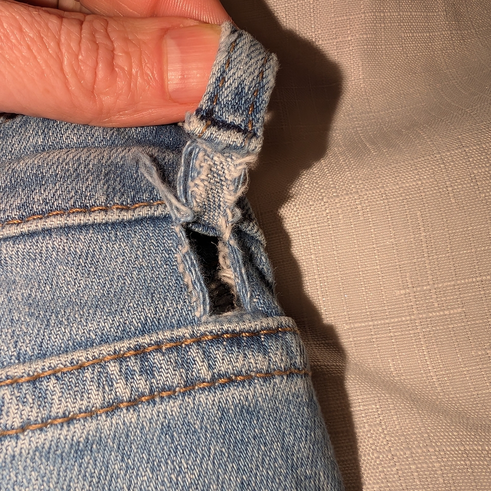 Distressed Blue Jeans Moto Brand Size 26, - Picture 5 of 9